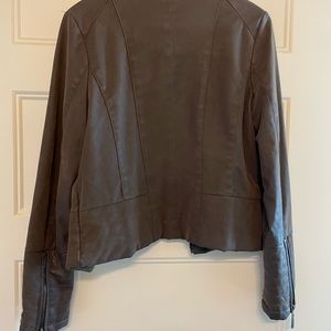 JZ size medium womens faux soft leather jacket